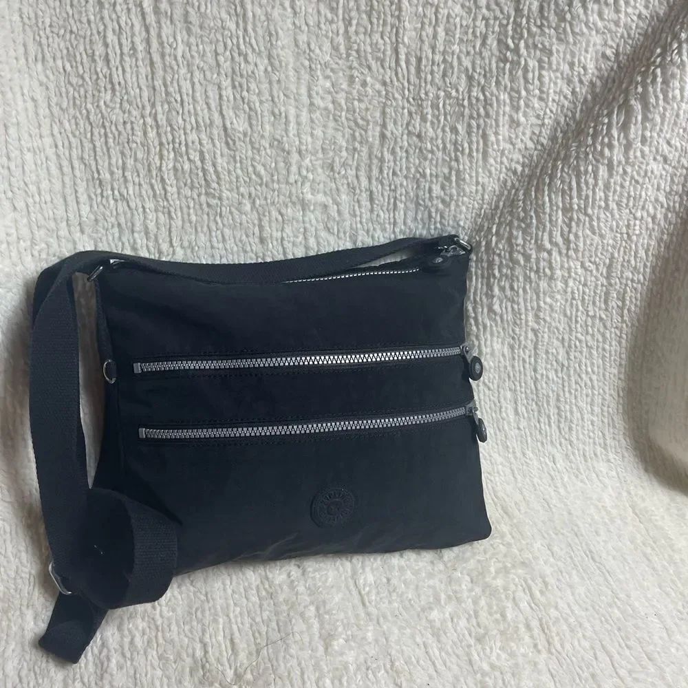 KIPLING ALVAR Nylon BLACK CROSSBODY BAG .